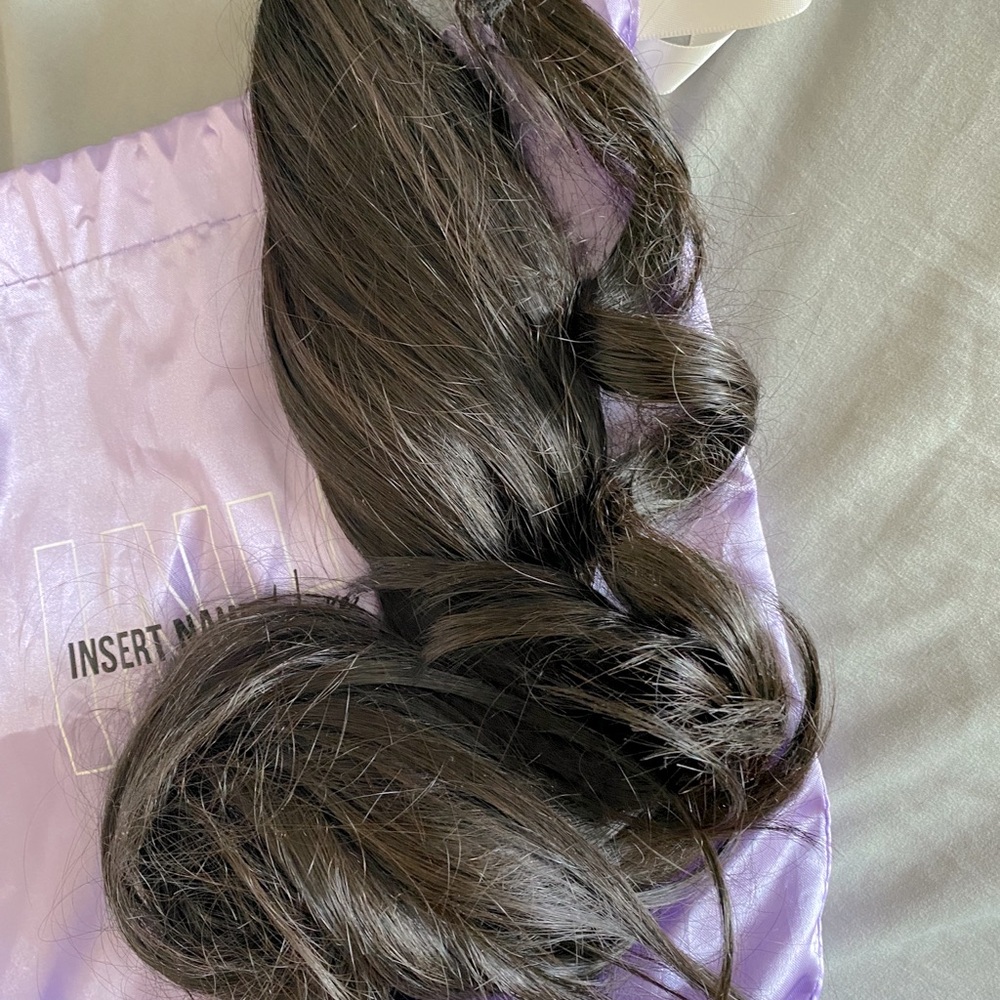 INH Hair Brit pony in black brown